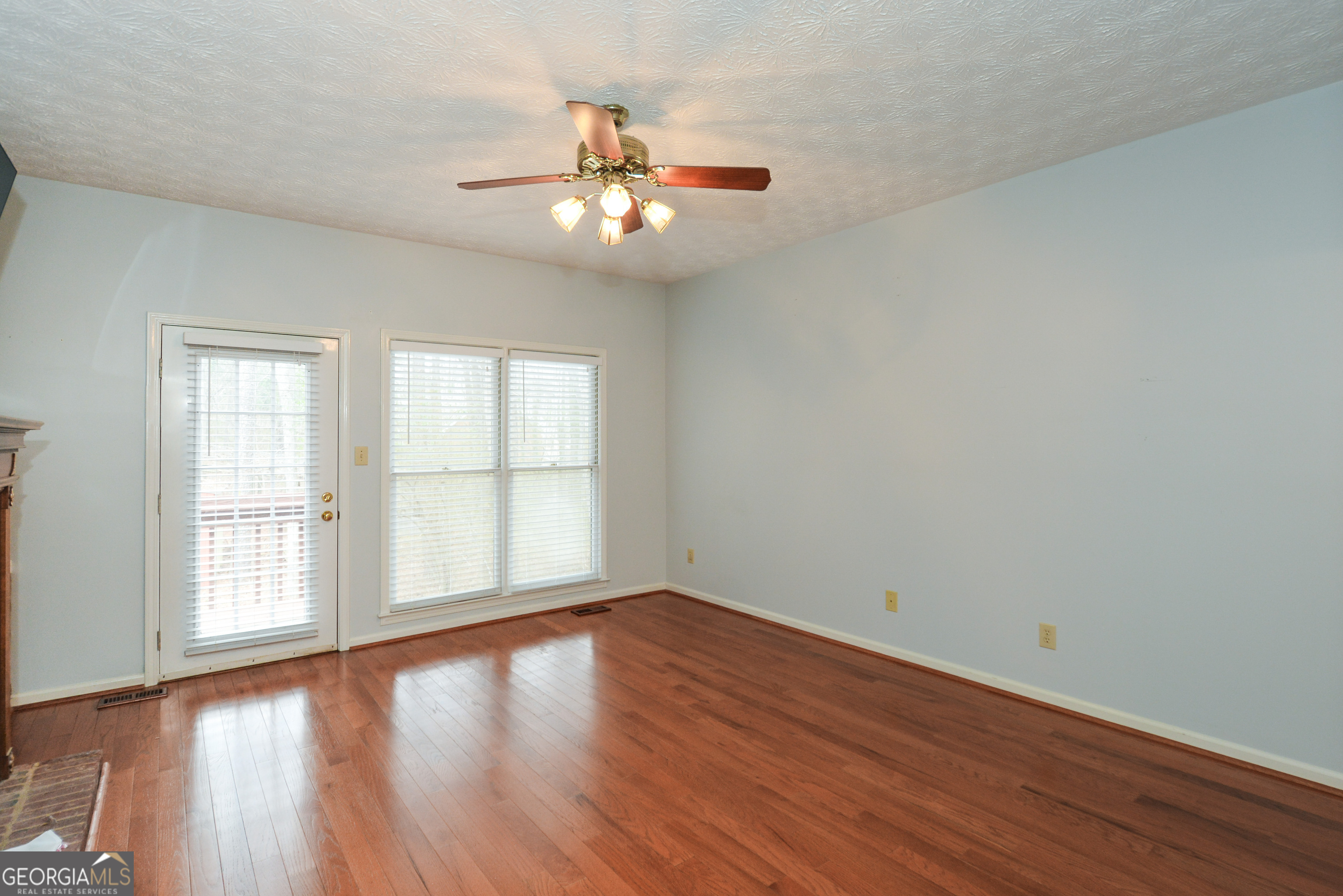 Acreage - Residential