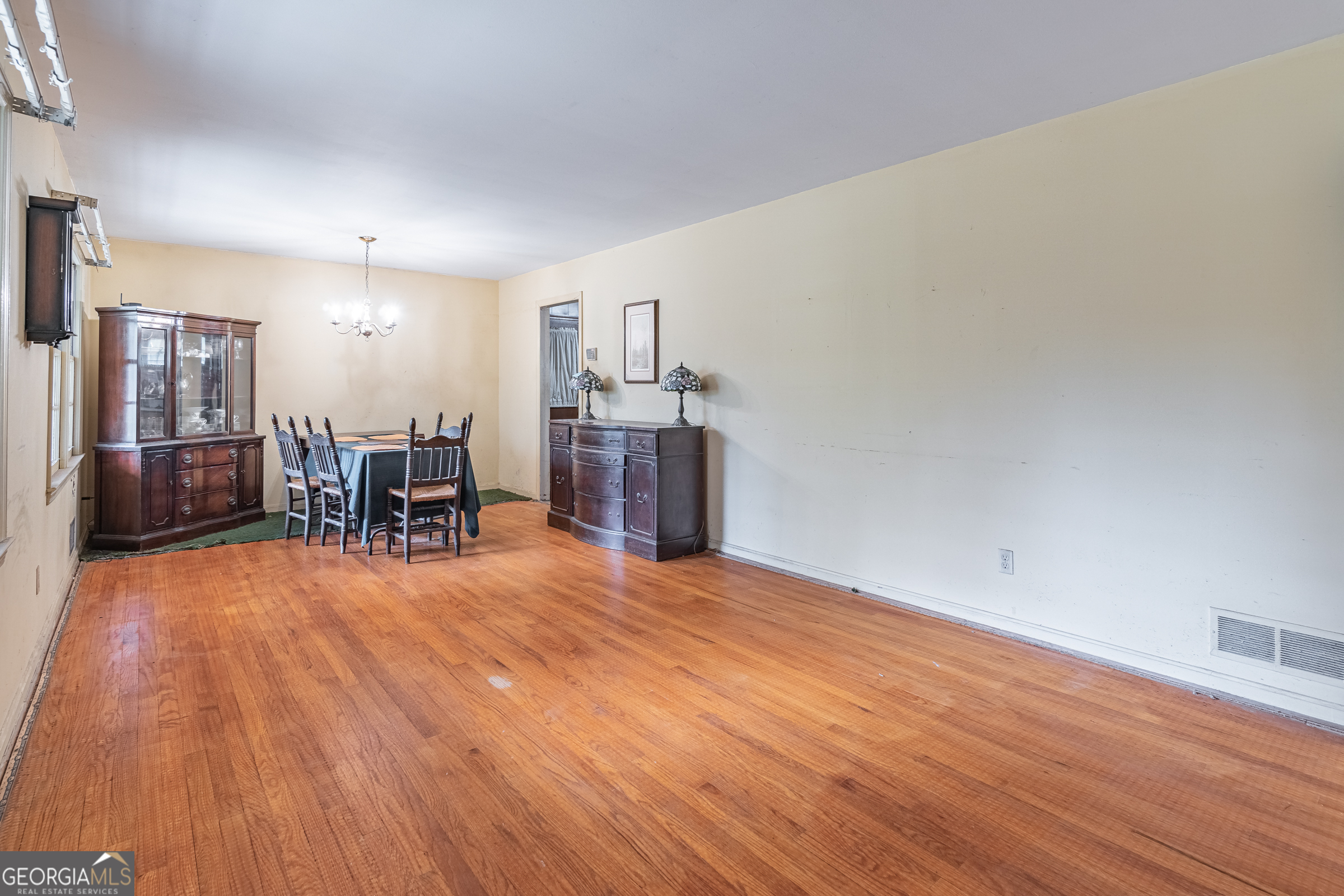 5655 Campbellton RD SW