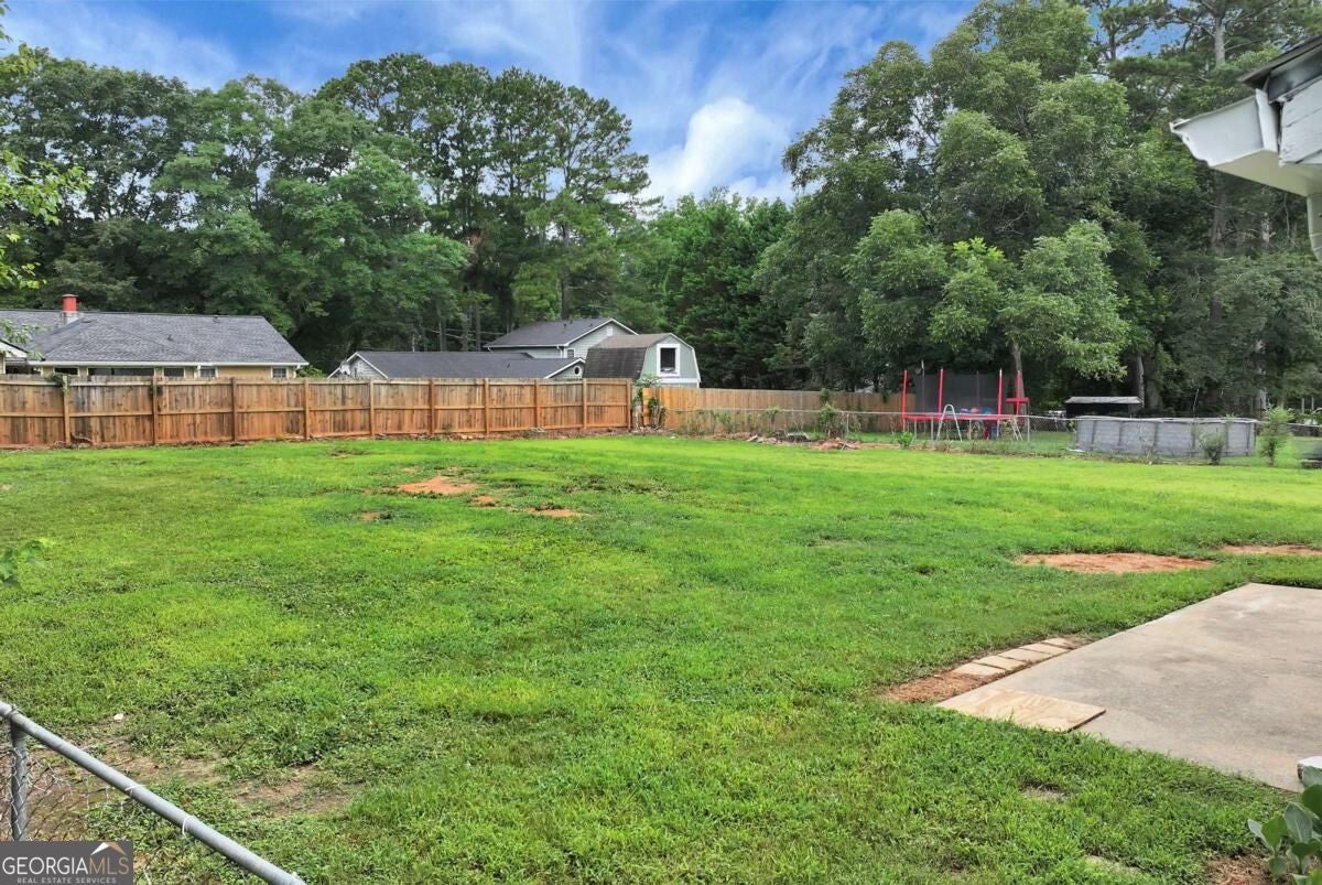 649 Oakland WAY
