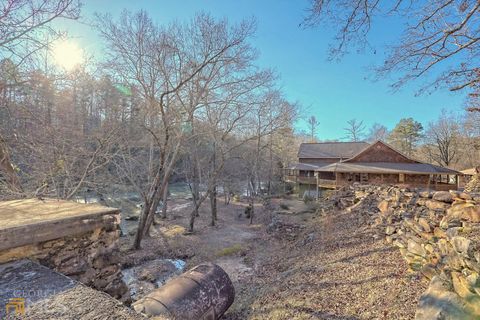 A home in Demorest