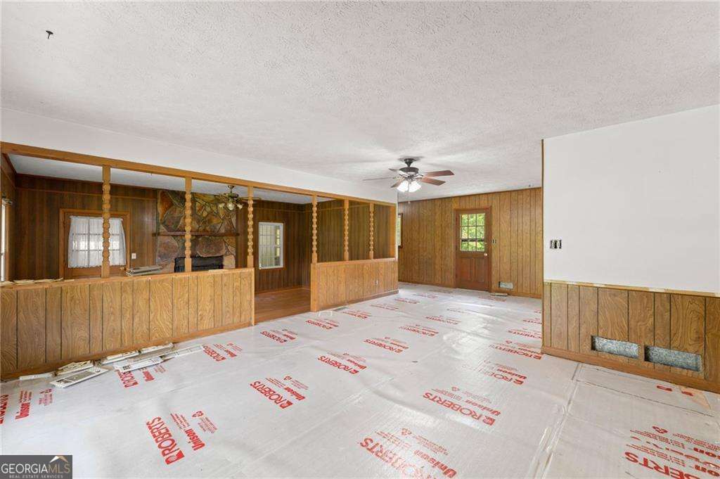 34 Oakmont DR