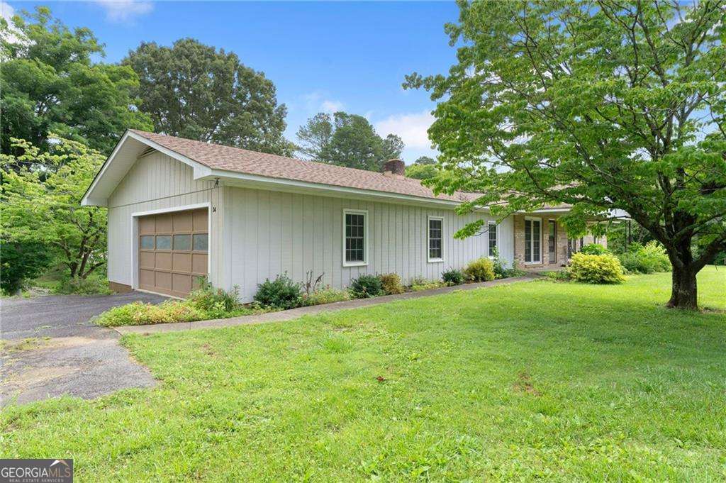 34 Oakmont DR