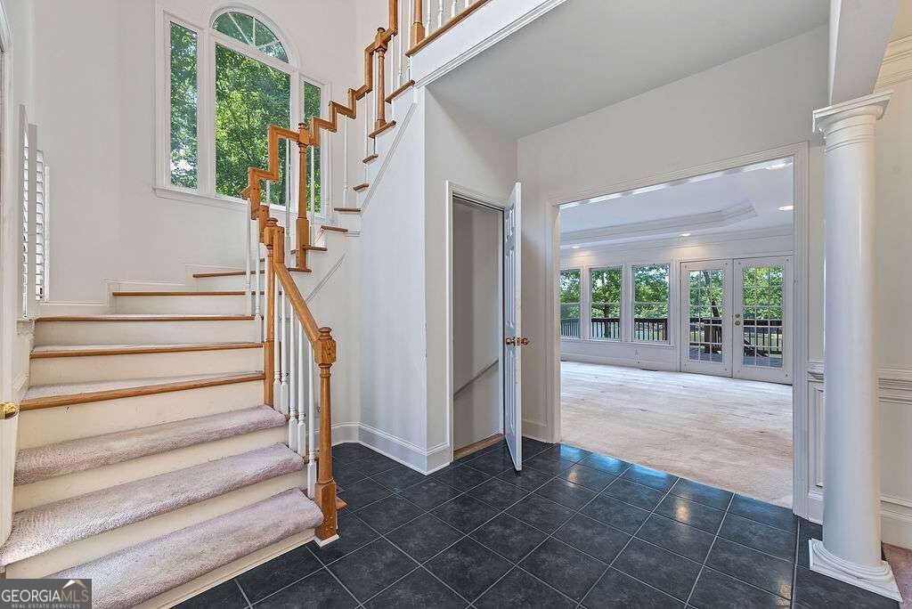 105 Monroe DR