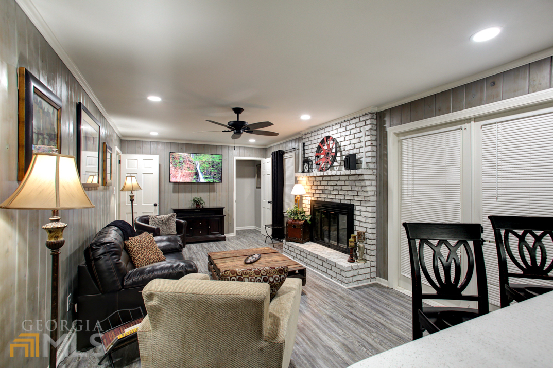 Cobb Estates - Residential Lease
