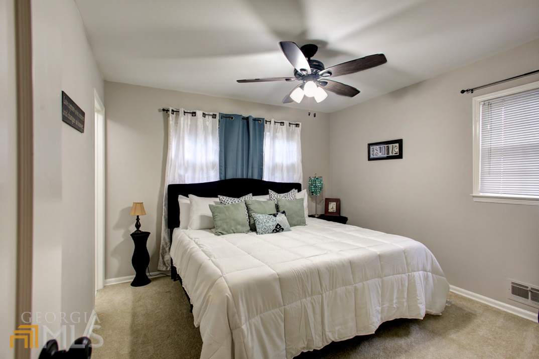Cobb Estates - Residential Lease