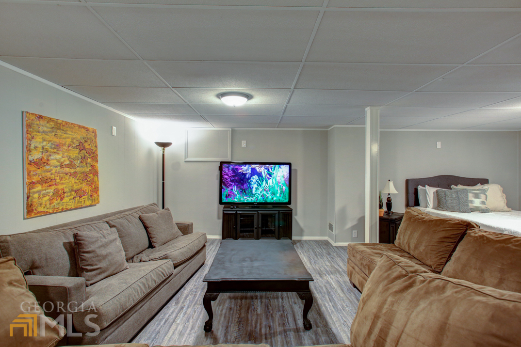 Cobb Estates - Residential Lease