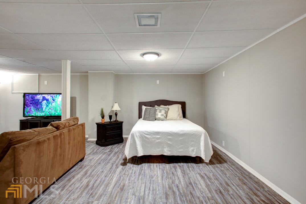 Cobb Estates - Residential Lease