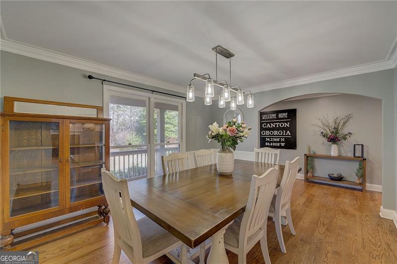 202 HEIGHTS PL