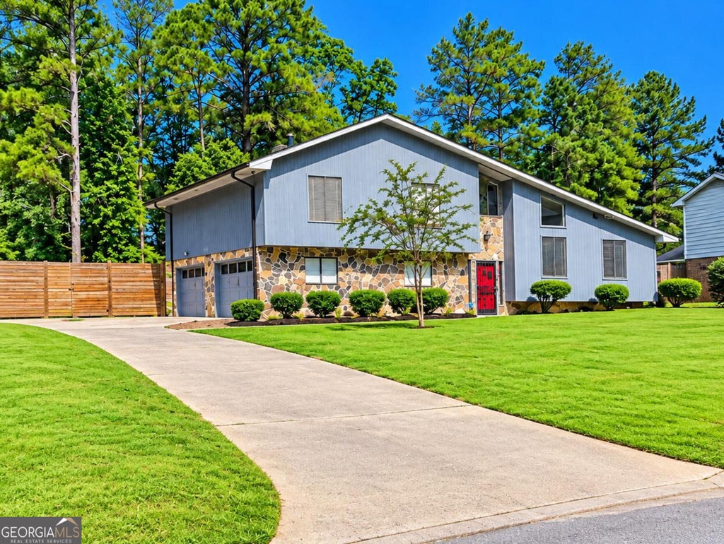 Photo of 3255 Redona DR, Atlanta, GA 30349 (MLS # 10856106)