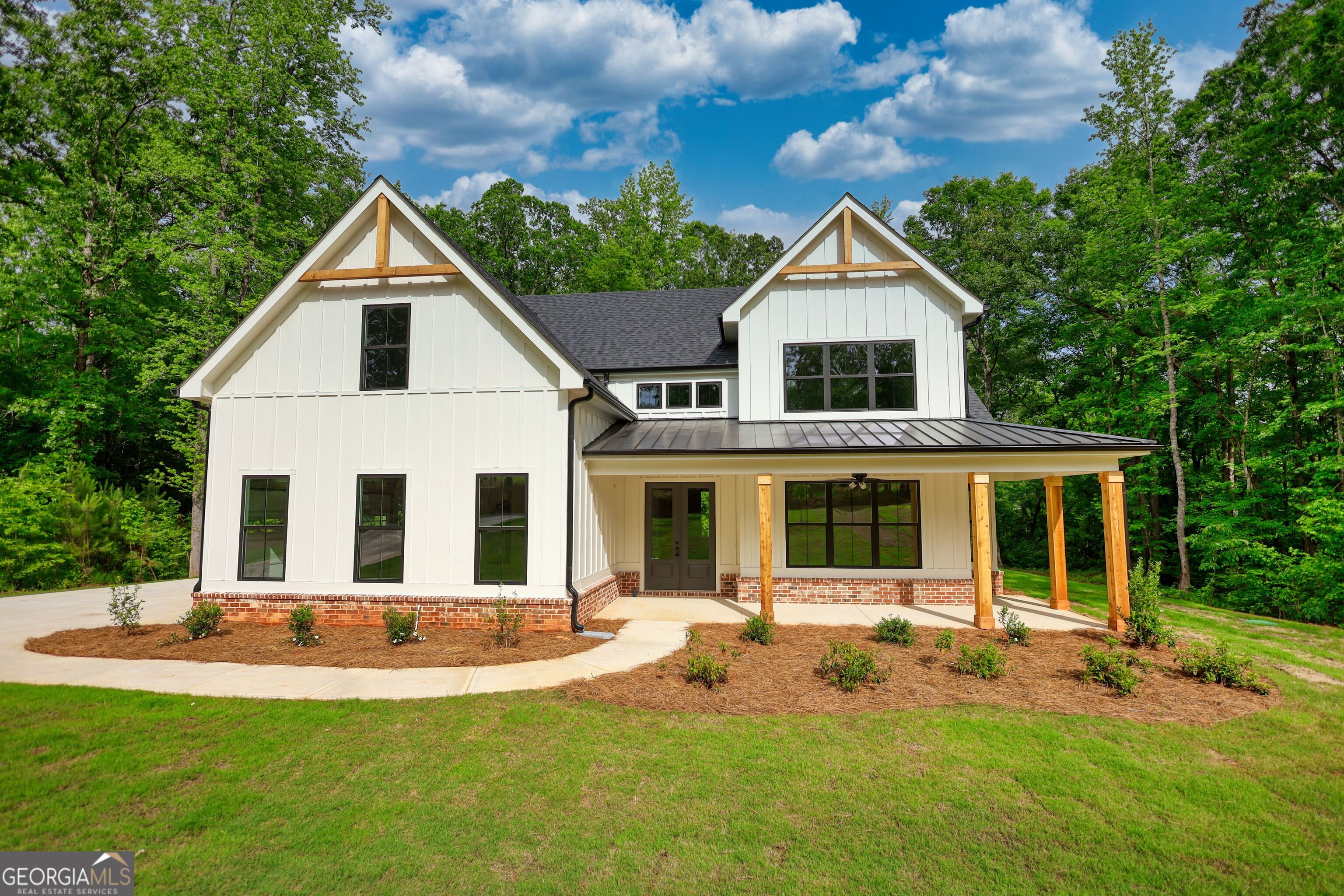 90 Peninsula DR