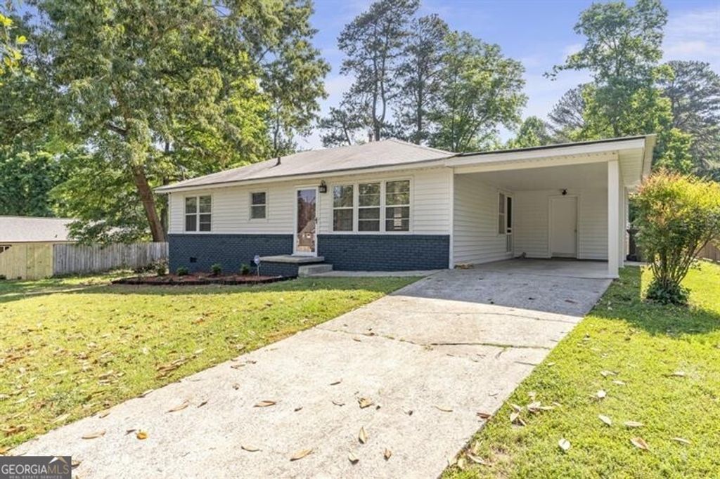 Photo of 1517 Gaylor Circle SE, Smyrna, GA 30082 (MLS # 10726241)