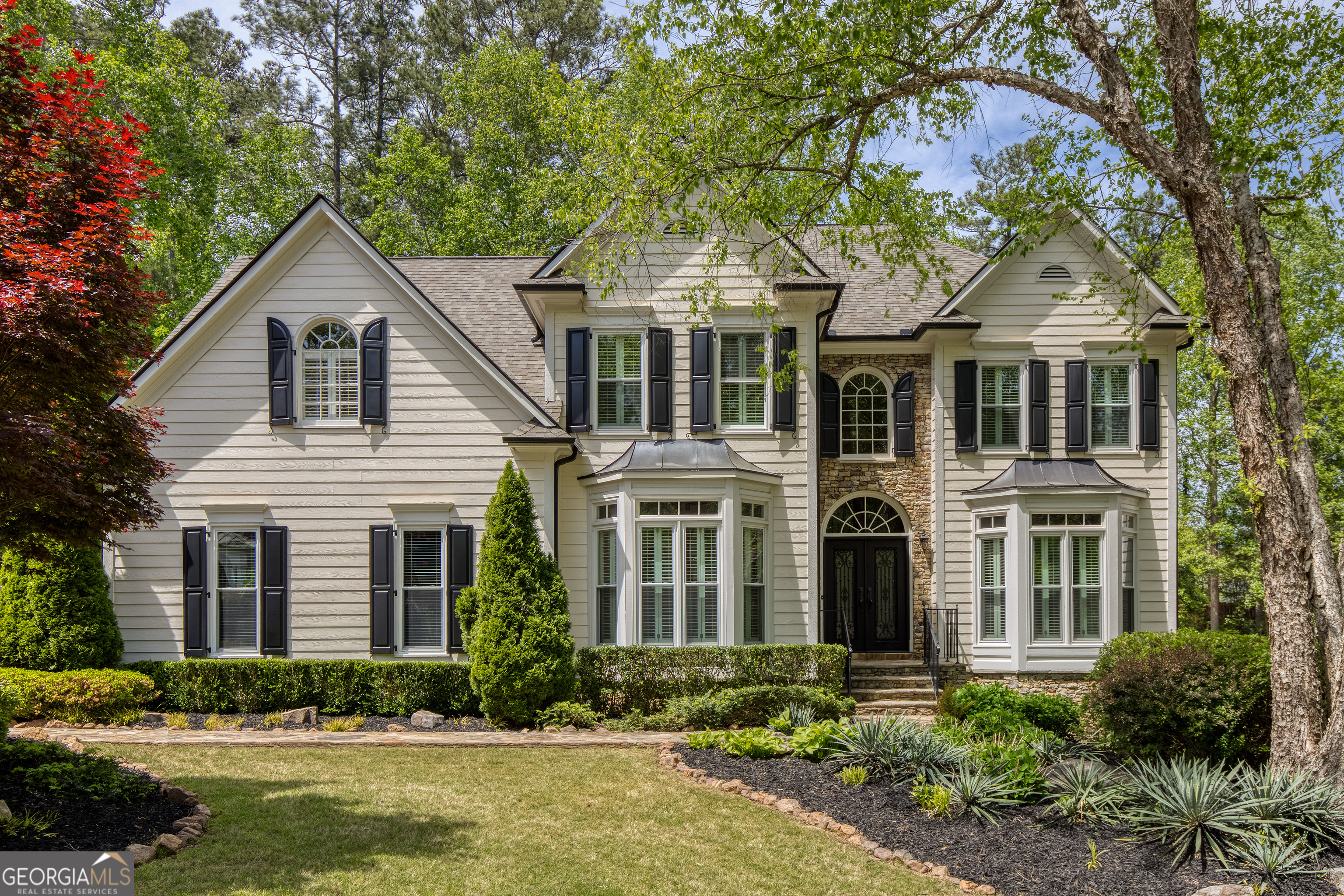 764 Vinings Estates DR SE