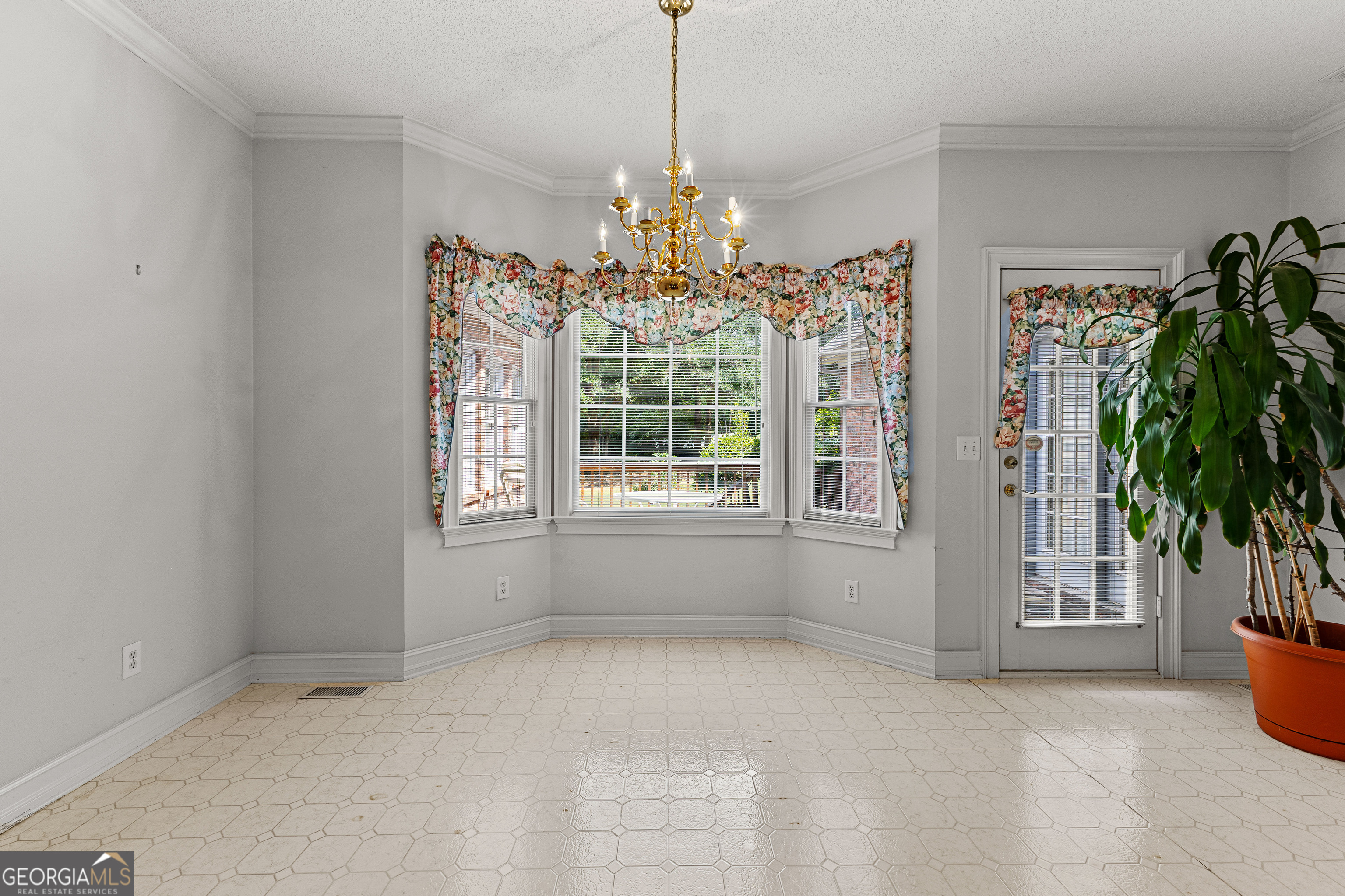 Fayetteville, Georgia 30215, United States, 3 Bedrooms Bedrooms, ,4 BathroomsBathrooms,Residential,Active,177490