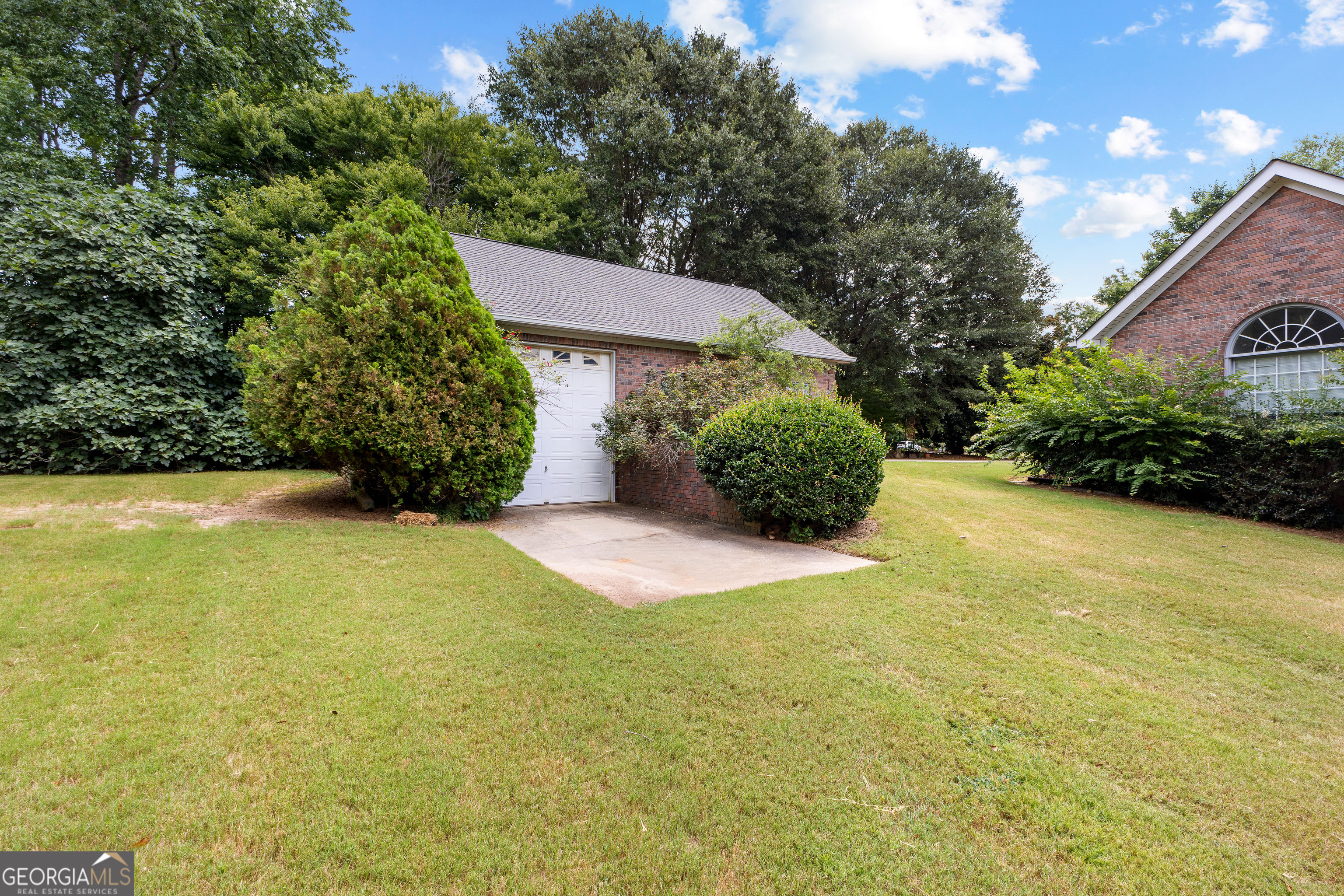 Fayetteville, Georgia 30215, United States, 3 Bedrooms Bedrooms, ,4 BathroomsBathrooms,Residential,Active,177490