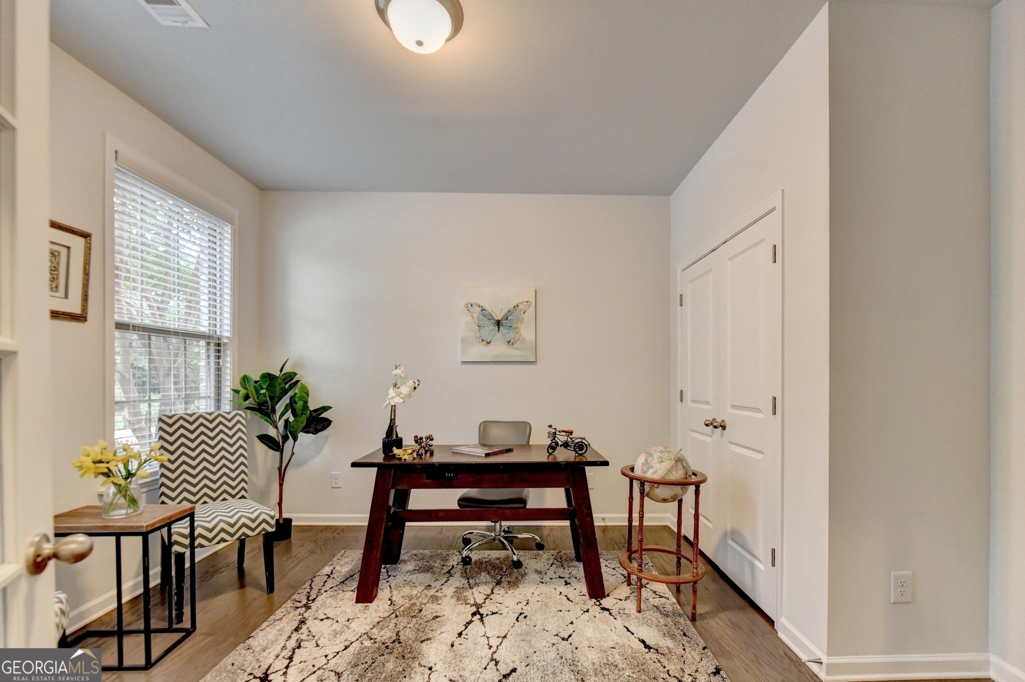 1055 Grove Valley DR