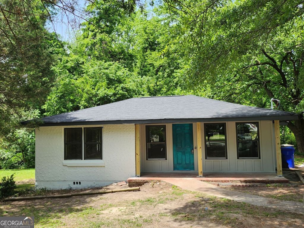 Photo of 1192 Pleasant Circle NW, Conyers, GA 30012 (MLS # 10651403)