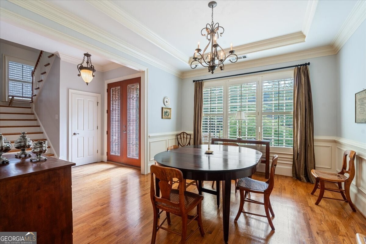 932 Manor Parc DR