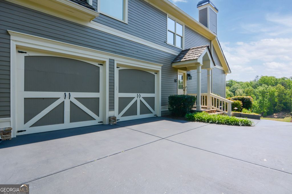 Photo of 74 NE Cove Circle, Dawsonville, GA 30534 (MLS # 10741206)