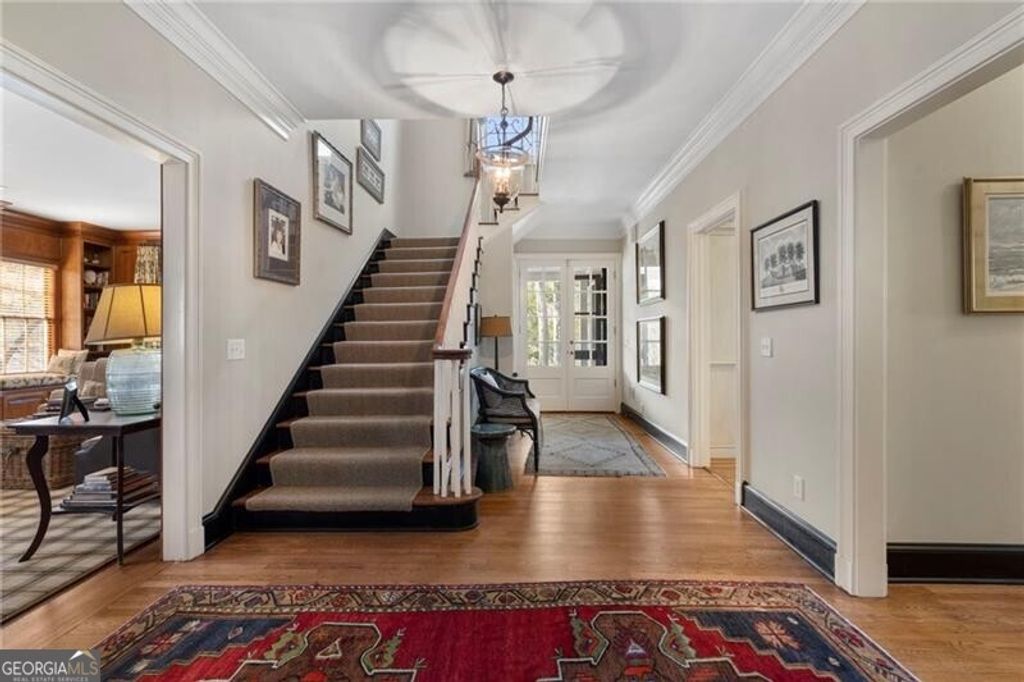 Photo of 5960 Winterthur Drive, Atlanta, GA 30328 (MLS # 10691626)