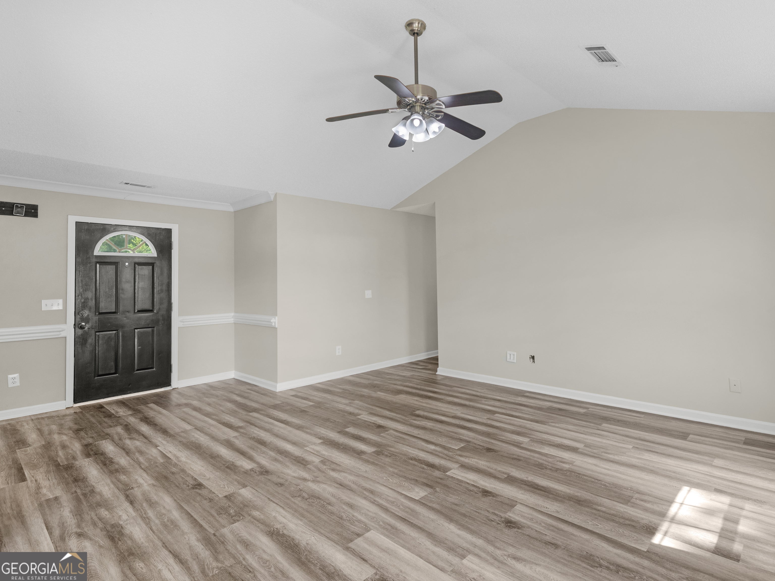 360 Regal RD