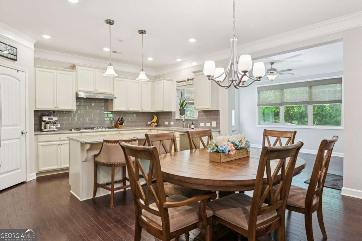 1177 Smithwell PT NW