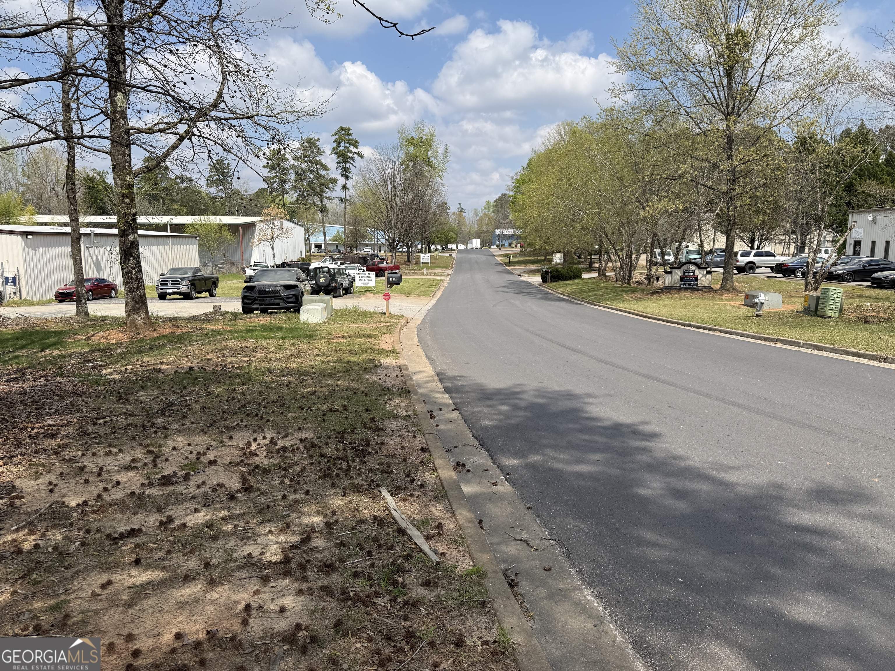 120 Shamrock Ind BLVD