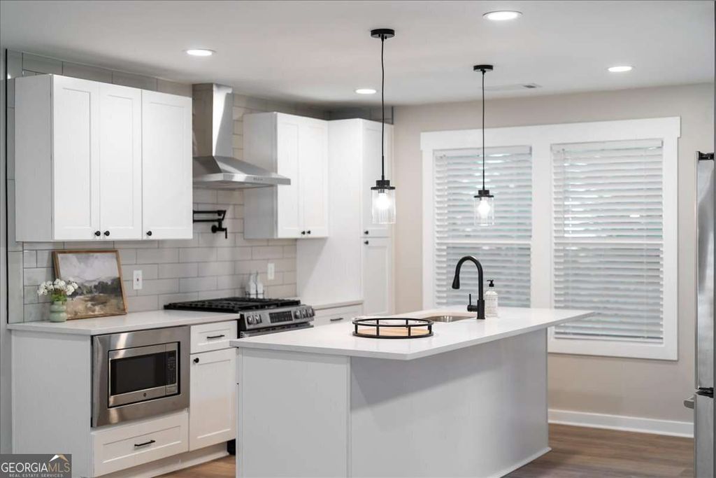 Photo of 1453 Lockwood Drive SW, Atlanta, GA 30311 (MLS # 10650244)