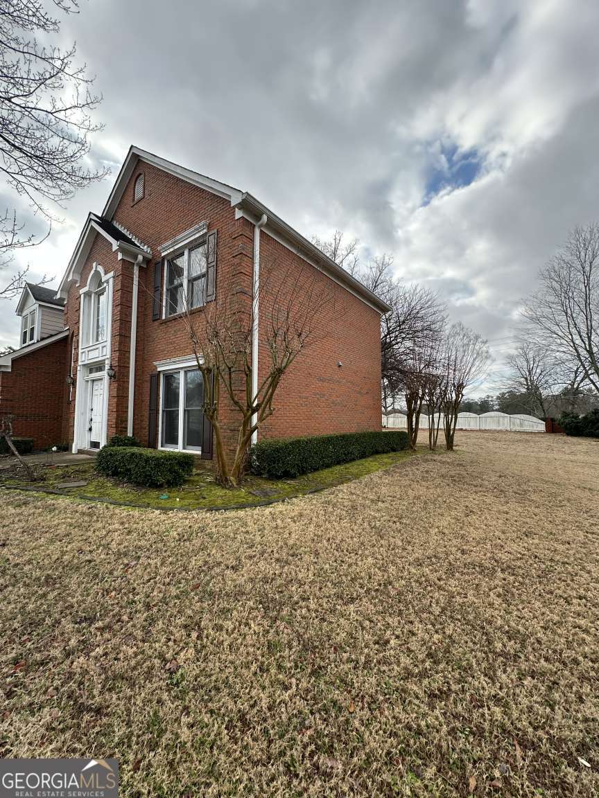 GRAND MANOR - Residential