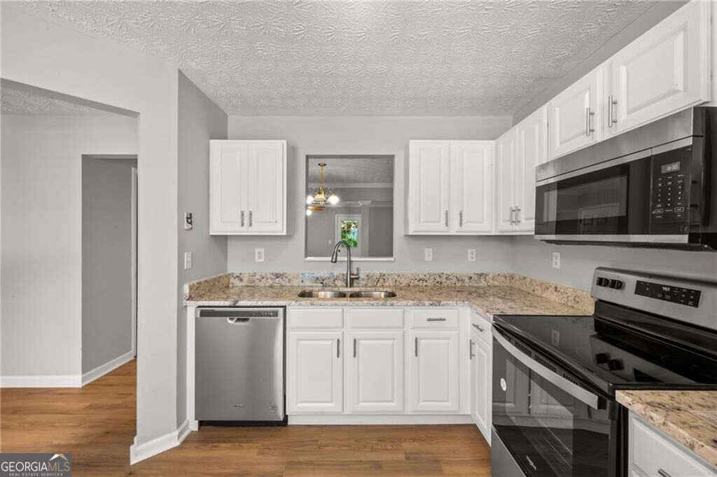 Photo of 2754 Valley Green Drive, Gainesville, GA 30504 (MLS # 10846226)