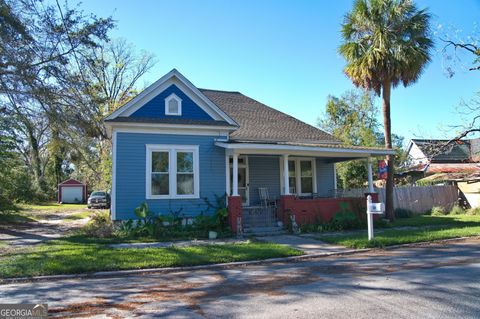 A home in Valdosta