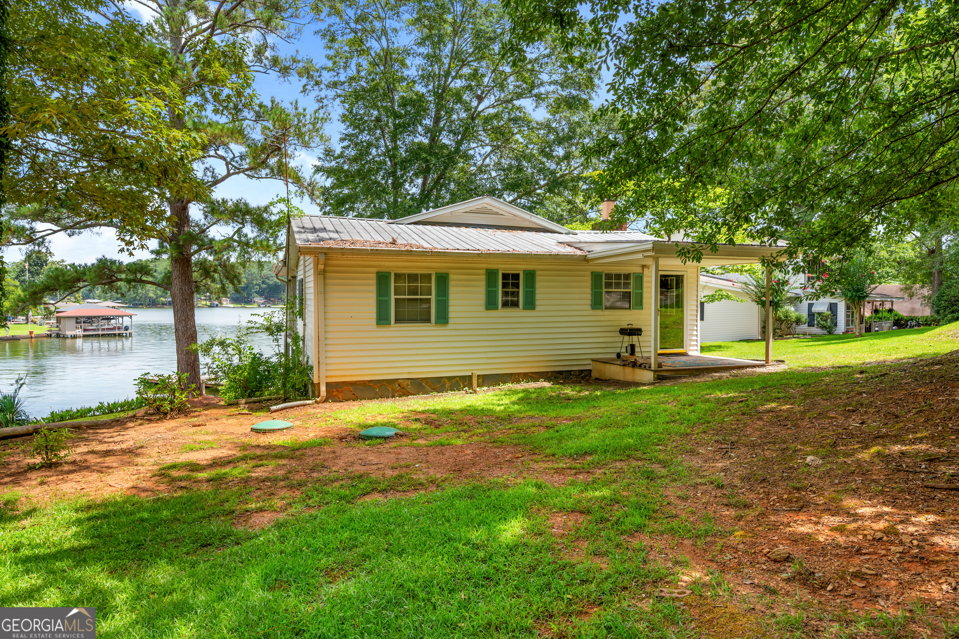 224 Roberts Point RD