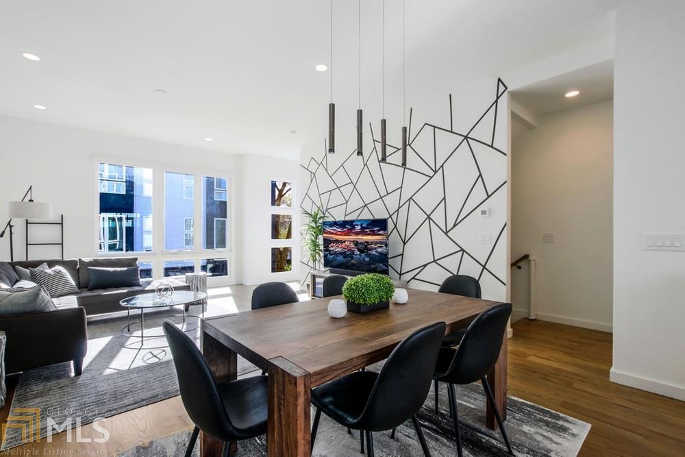 1463 La France - Residential