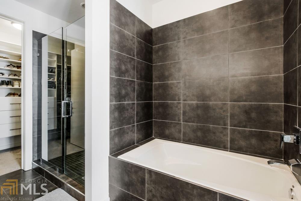 1463 La France - Residential
