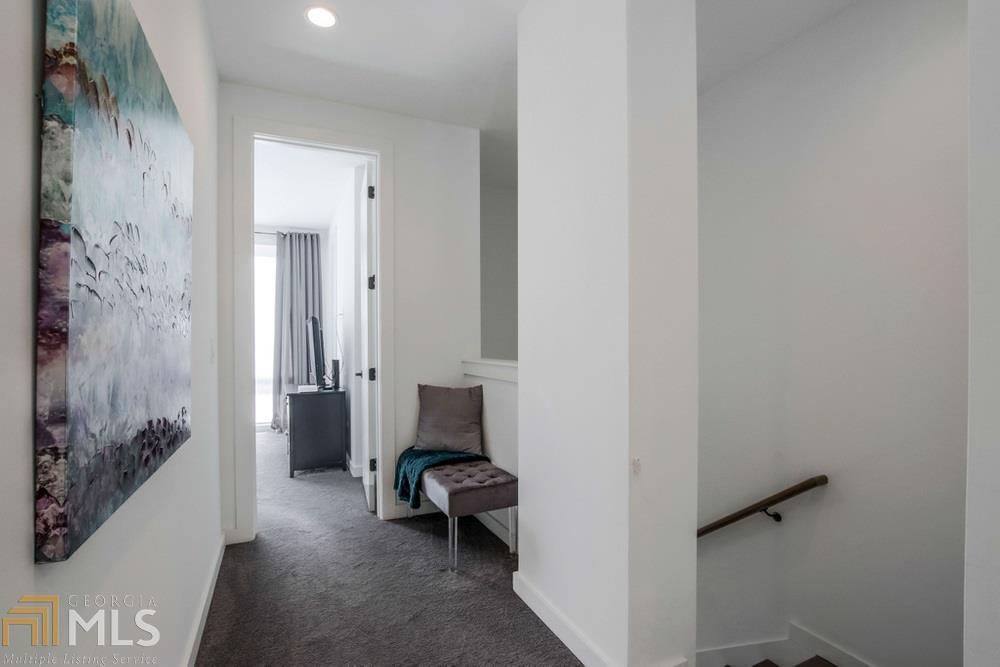 1463 La France - Residential