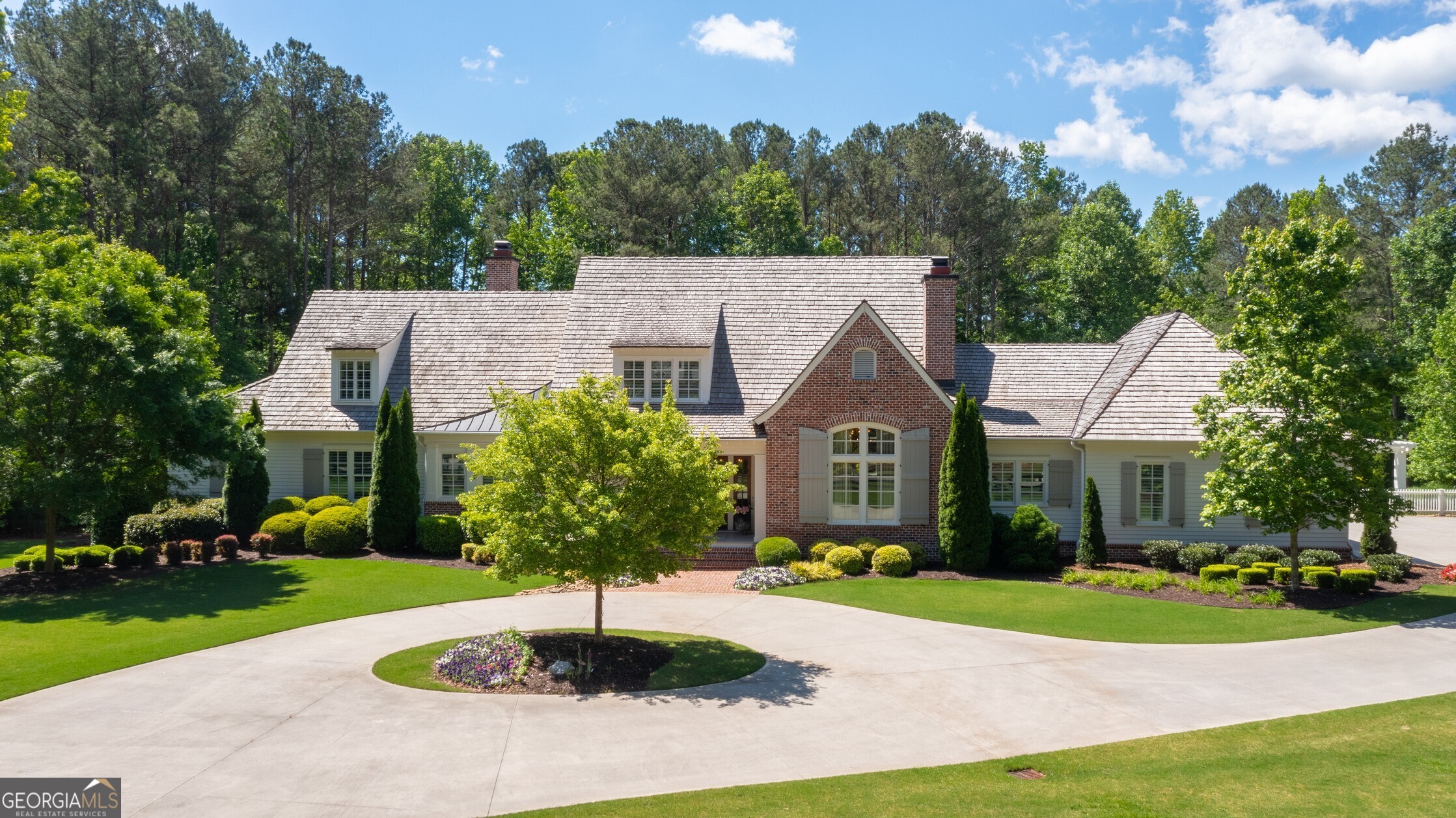 101 Morgan LN