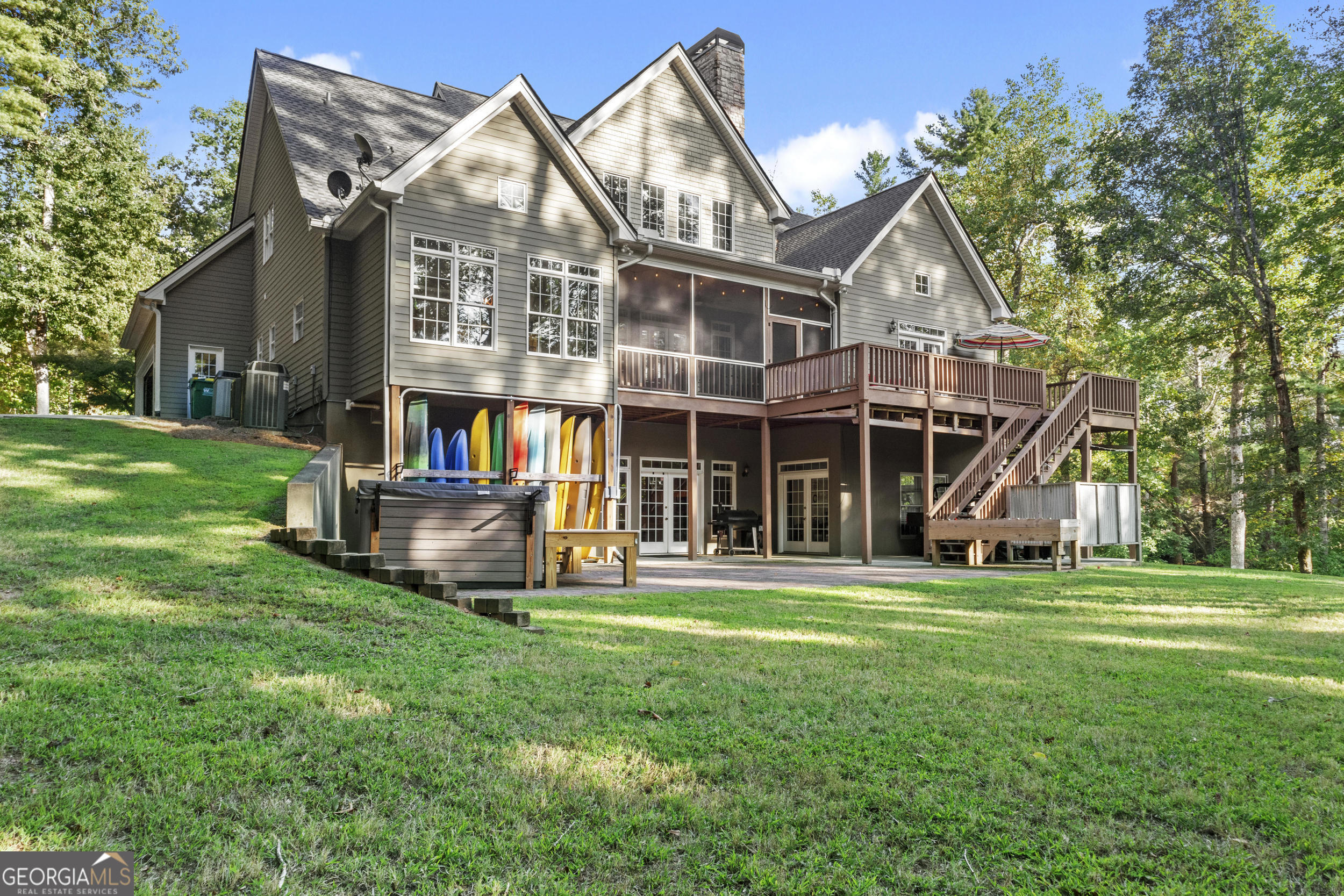 155 Bear Paw CT