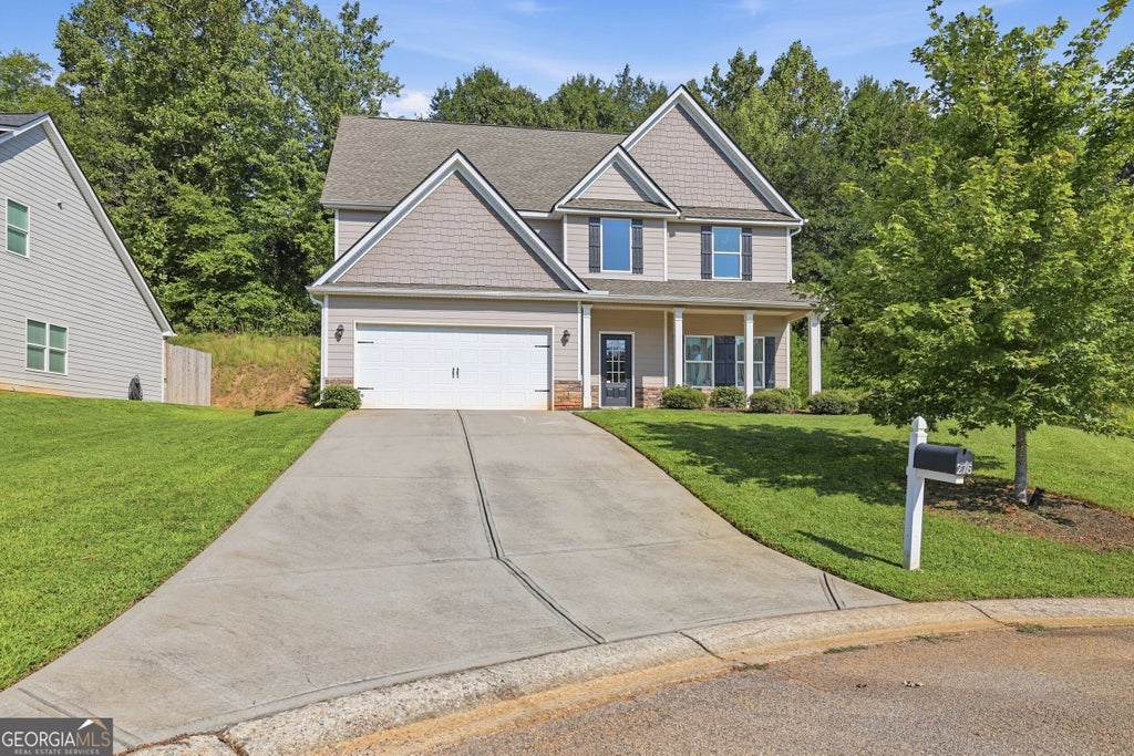 Photo of 275 Huntington Manor Court #18, Cornelia, GA 30531 (MLS # 10848440)