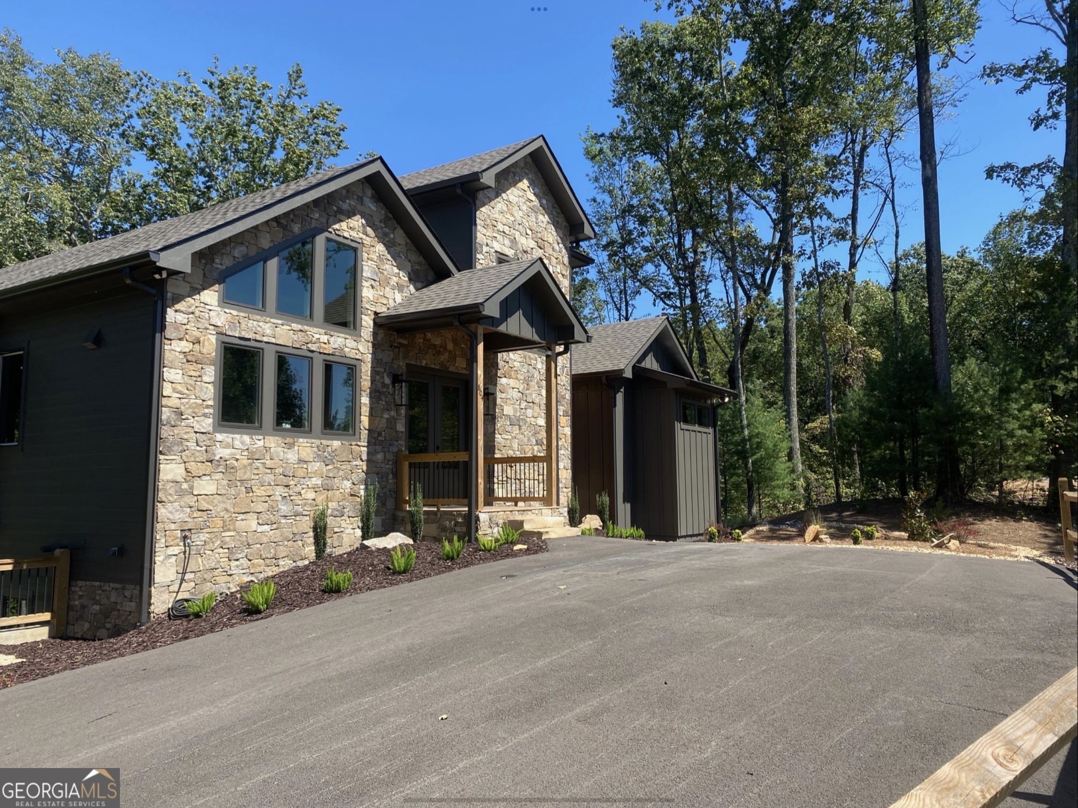 804 Settlers Ridge RD