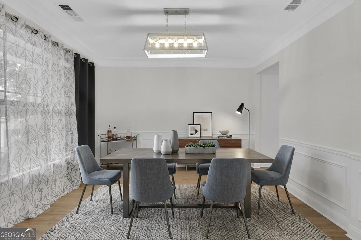 3831 Meeting ST