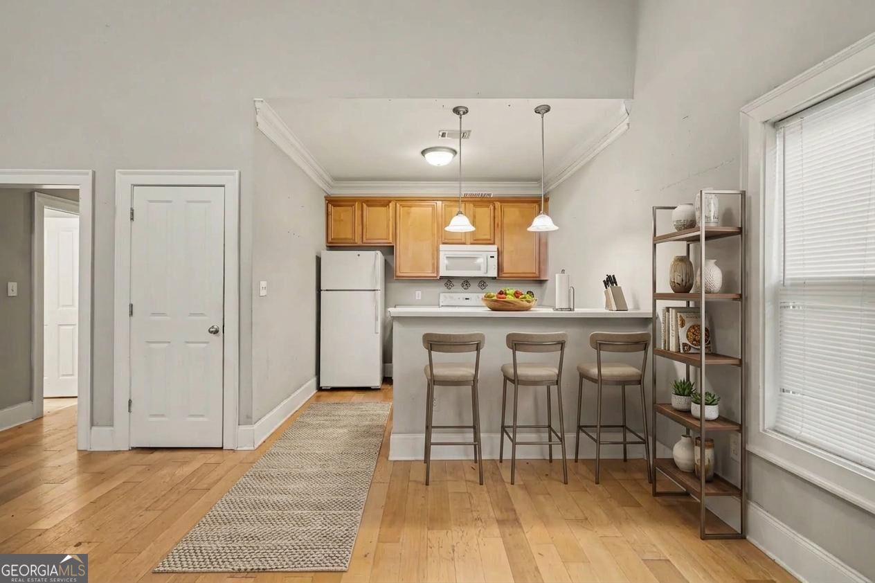 103 East Paces DR