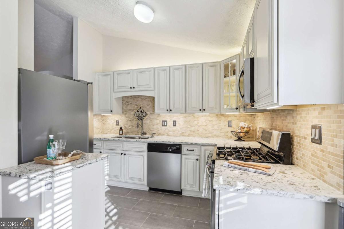 Willow Run - Residential