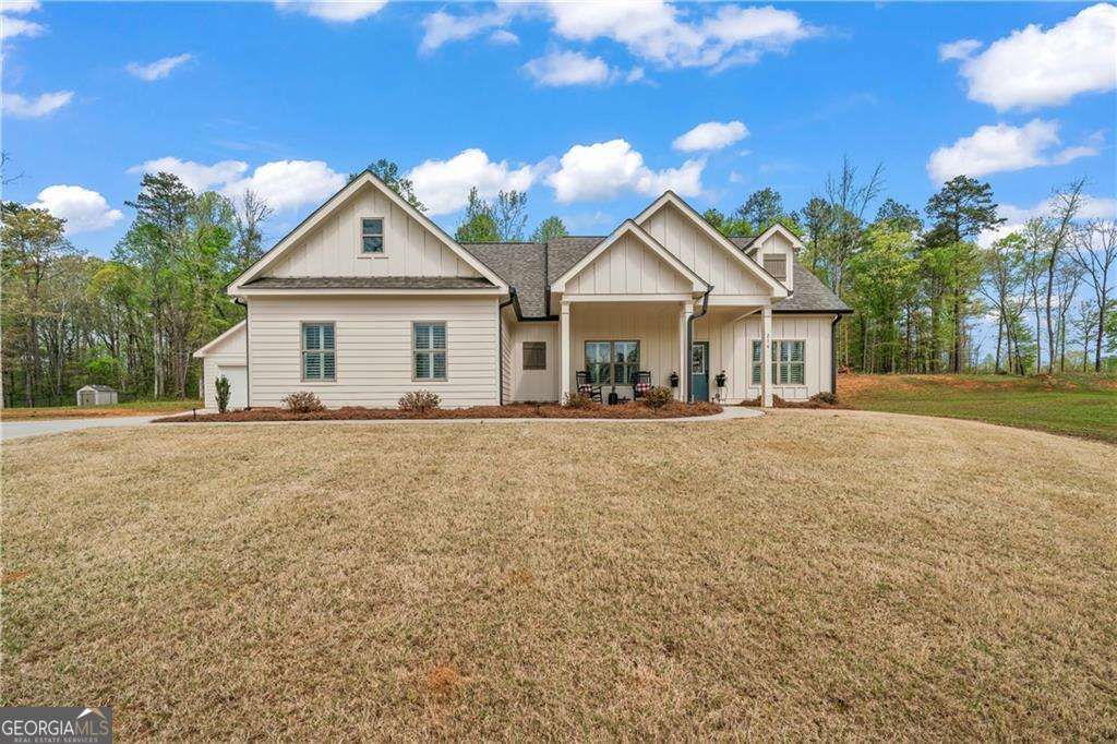Photo of 214 Oakwood Drive, Commerce, GA 30529 (MLS # 10700856)