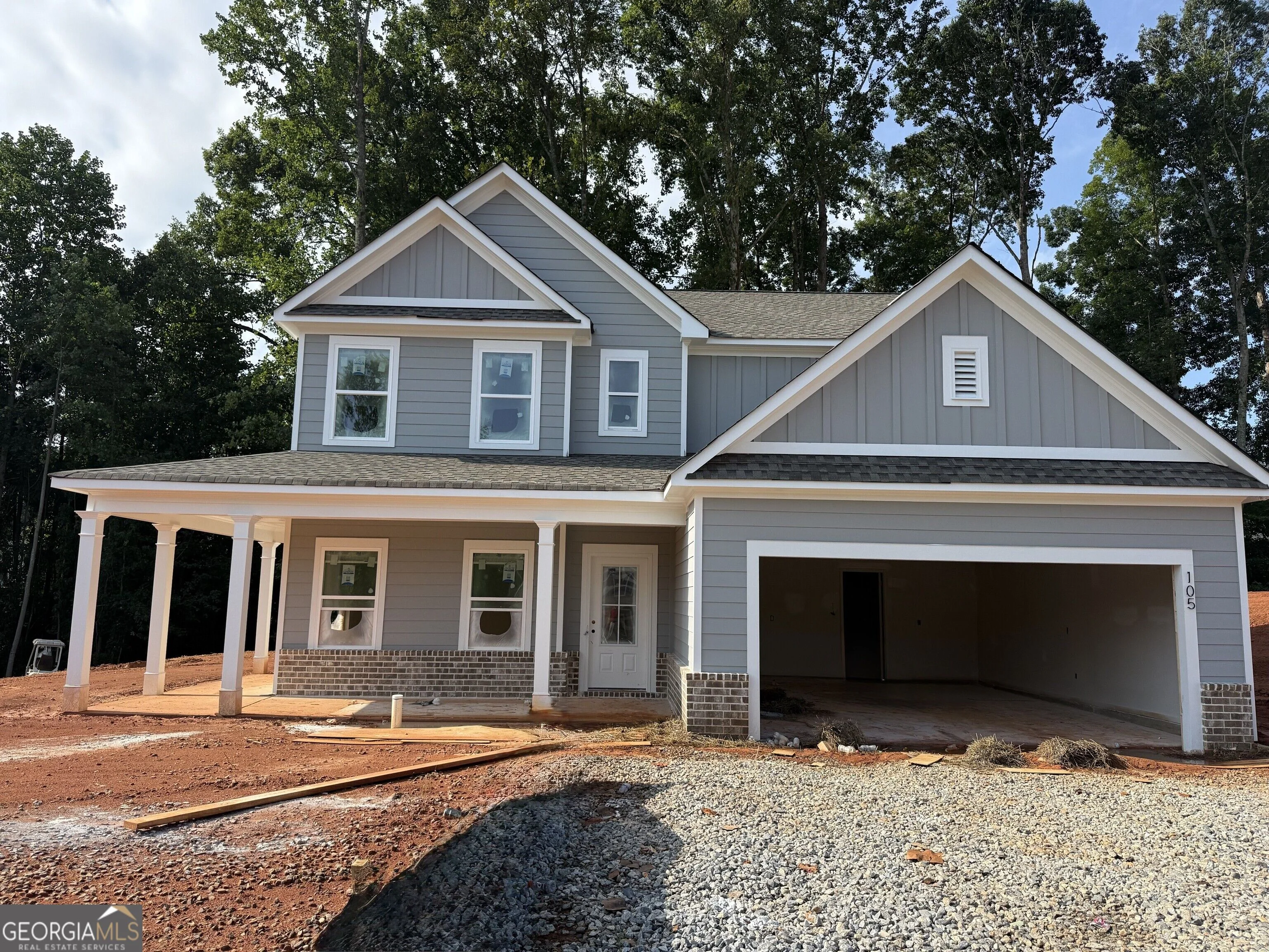 105 Fairwinds Drive