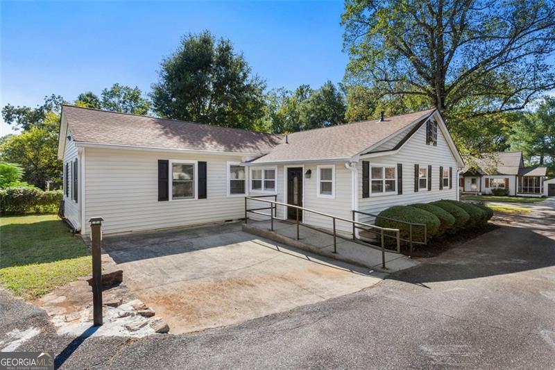 120 MAYBELLE ST