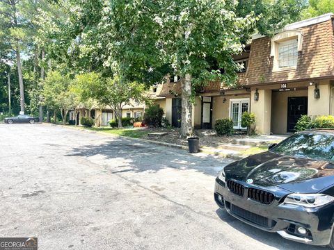 Condominium in Lithonia GA 3088 Parc Lorraine.jpg