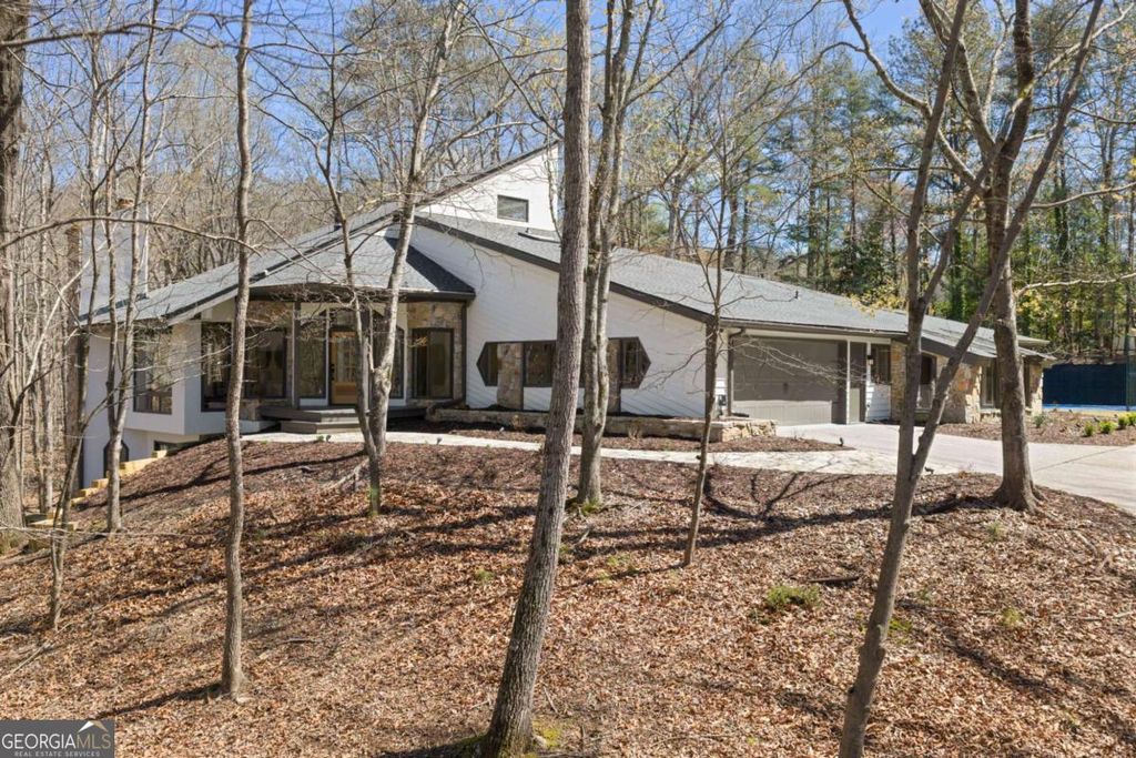 Photo of 14 Ball Creek Way, Atlanta, GA 30350 (MLS # 10715173)