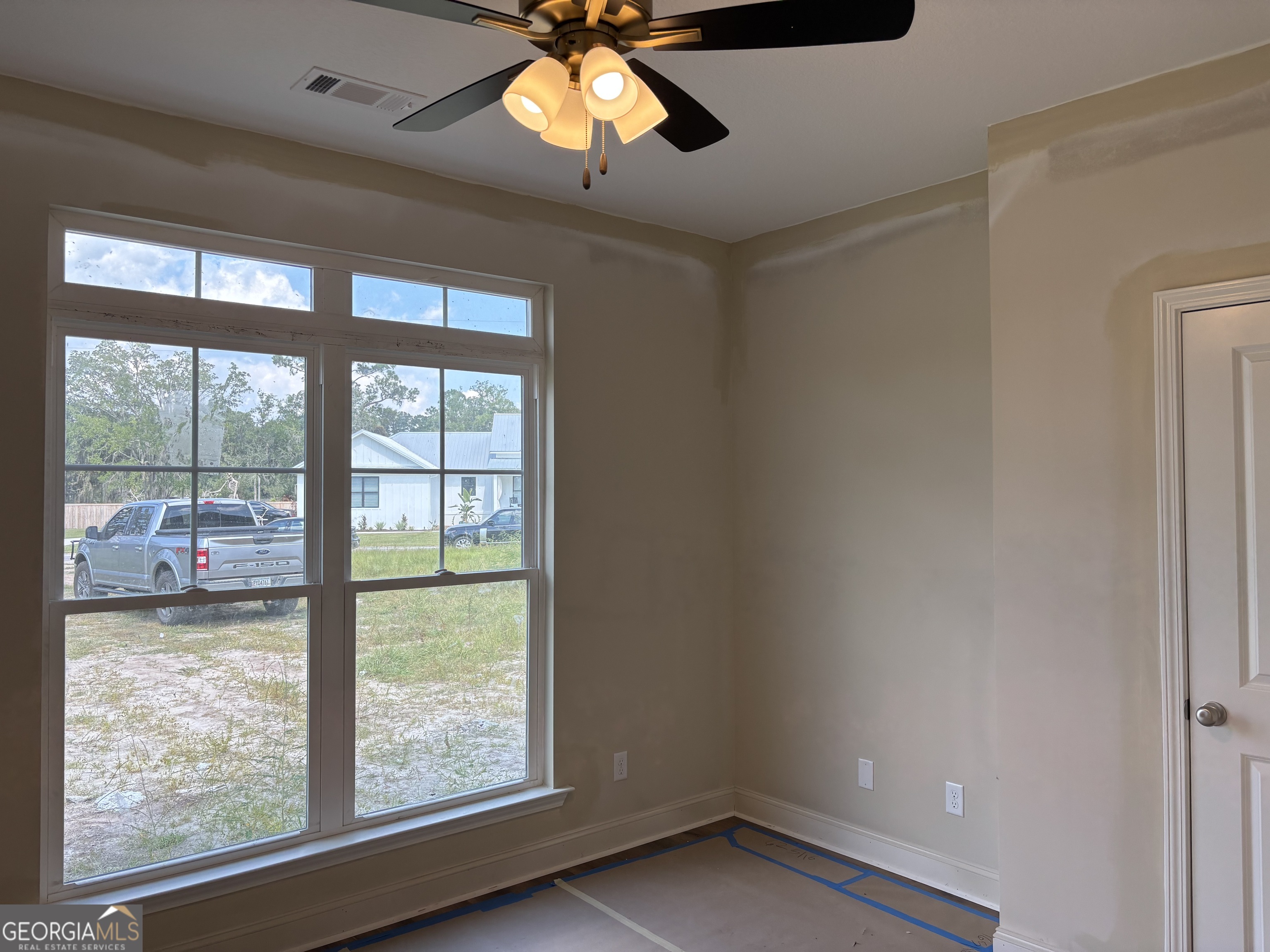 1134 River Oaks RD