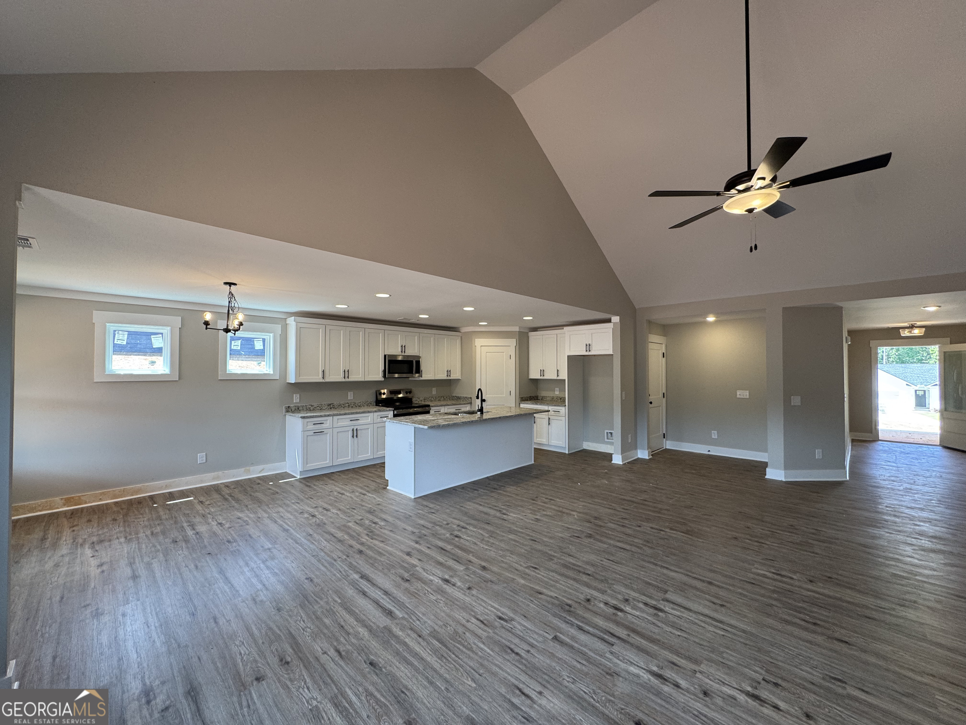 1380 Anderson Thomas RD S3