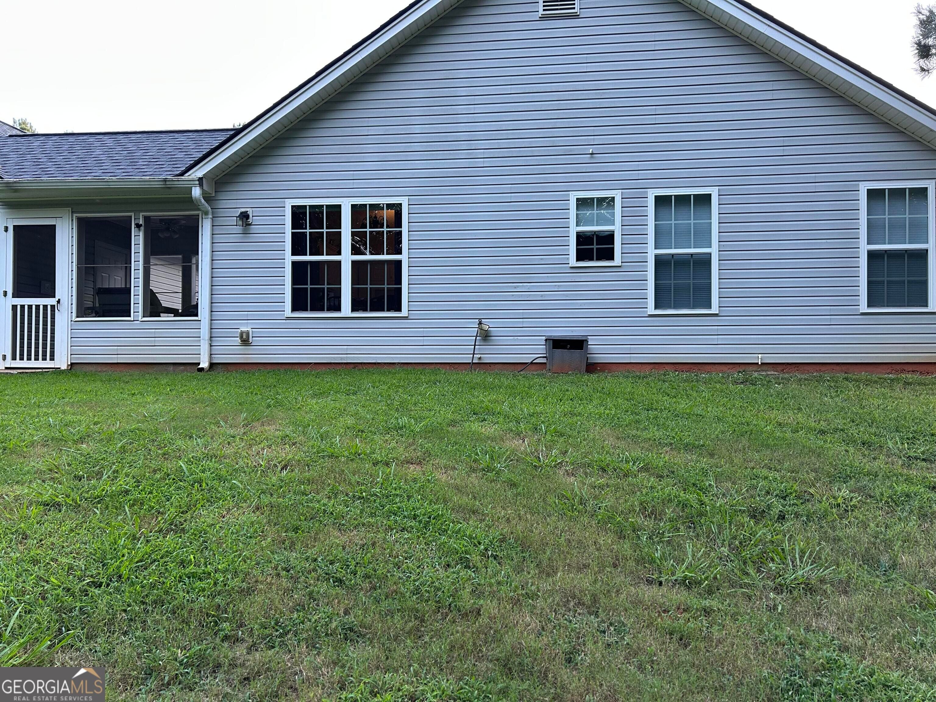 1256 Clearwater DR