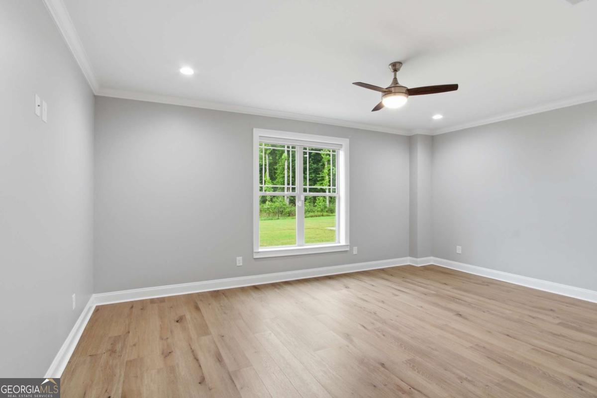31 Roseberry DR